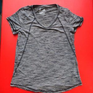 Essential Performance Tee Everair athletic grey women's size XS